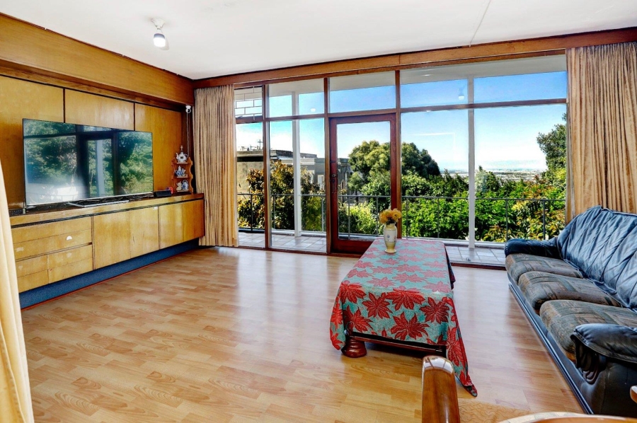 5 Bedroom Property for Sale in Welgemoed Western Cape